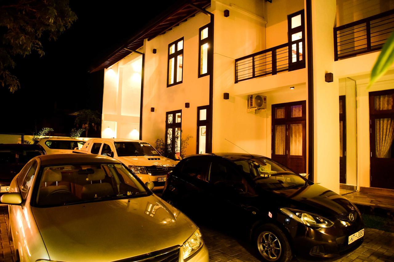 Hotel Bella Vista Anuradhapura Luaran gambar